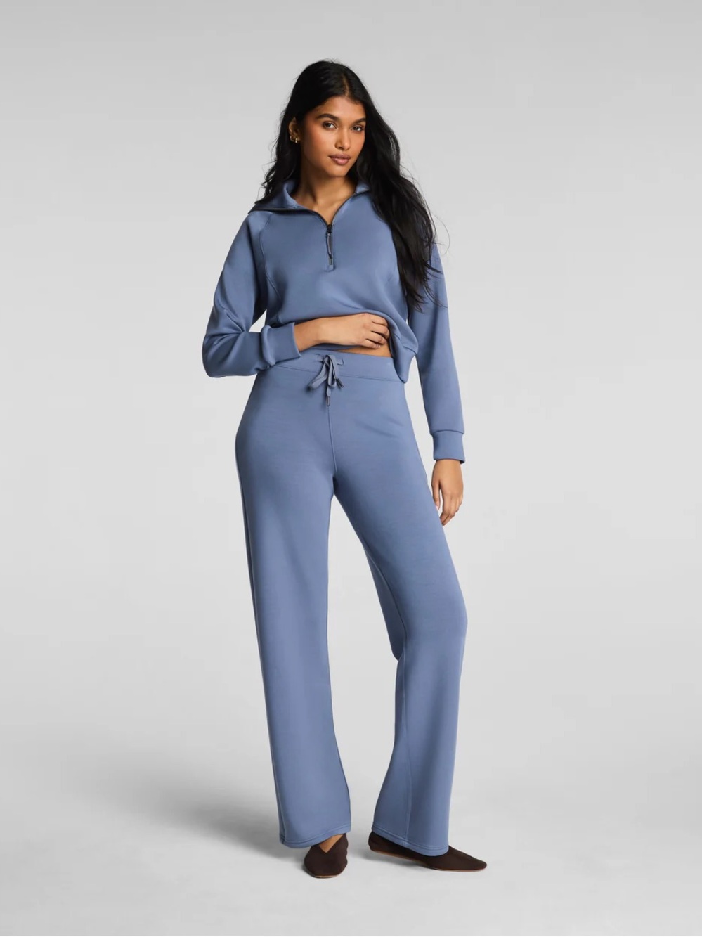 Spanx AirEssentials Straight Leg Pant